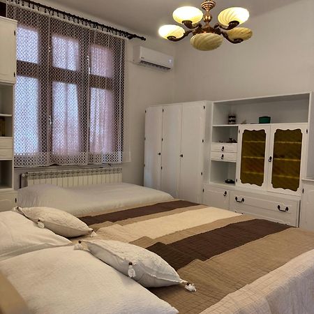 Vila Rijad SJJ Buitenkant foto