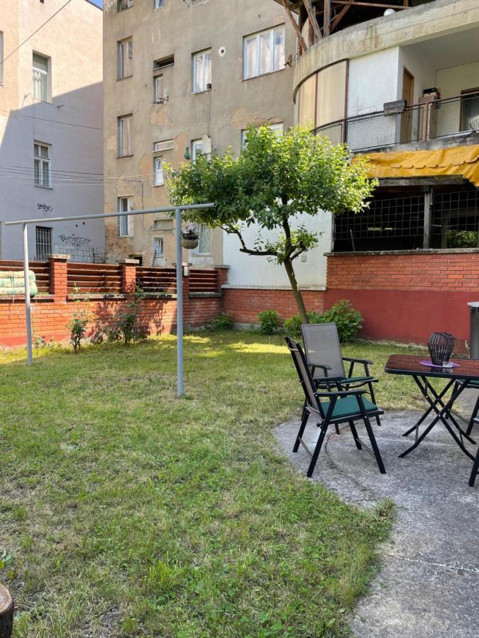 Vila Rijad SJJ Buitenkant foto